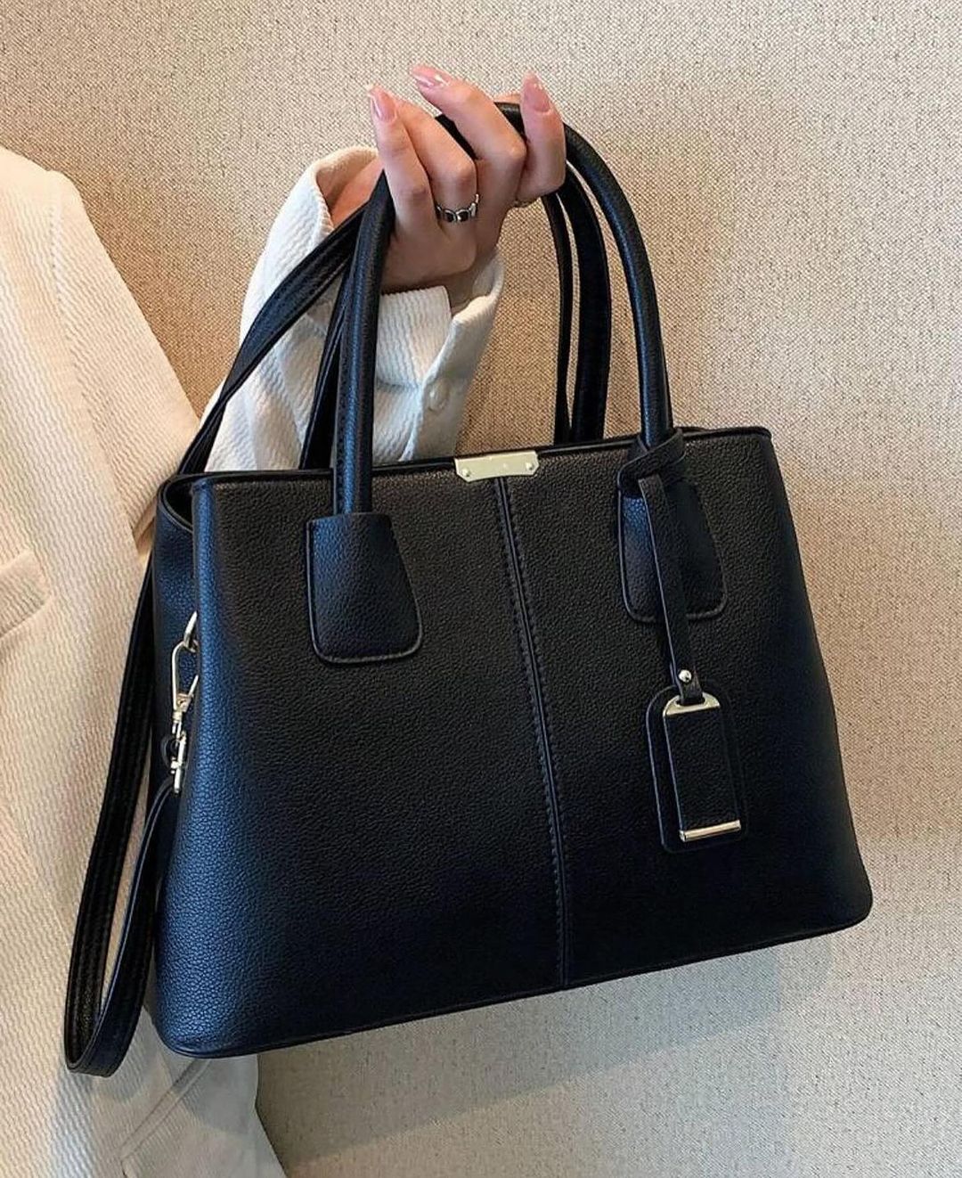 Women's Leather Tote Bag - Classic Pattern with Chain Detail Shoulder Strap