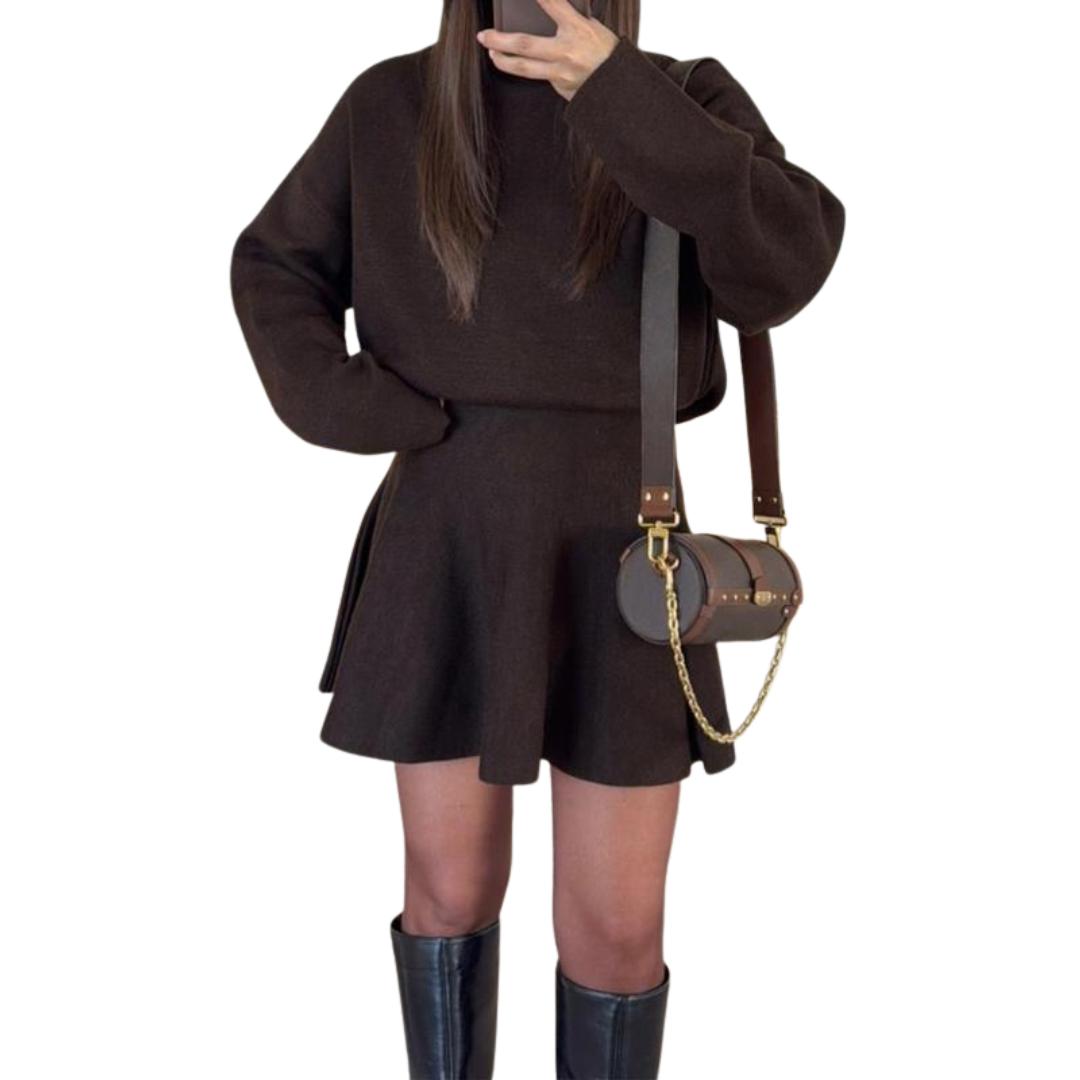 Phoebe | Halfhoge hals, losse gebreide trui-jurk