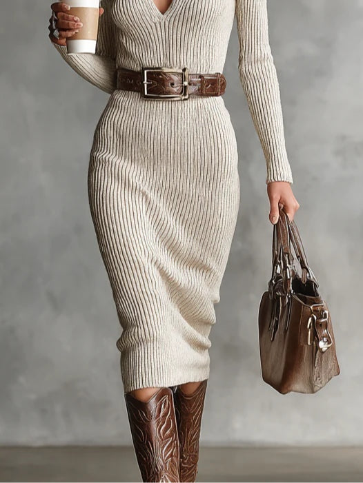 Gabriela | Knitted midi dress with belt and turtleneck
