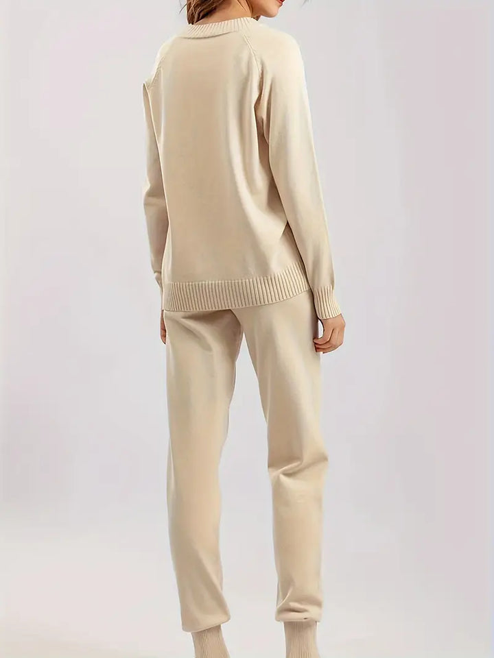 Hayden Selara | Two-Piece Set with Long Sleeves